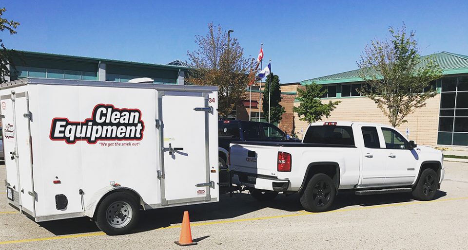 Pickup with CleanQuip trailer